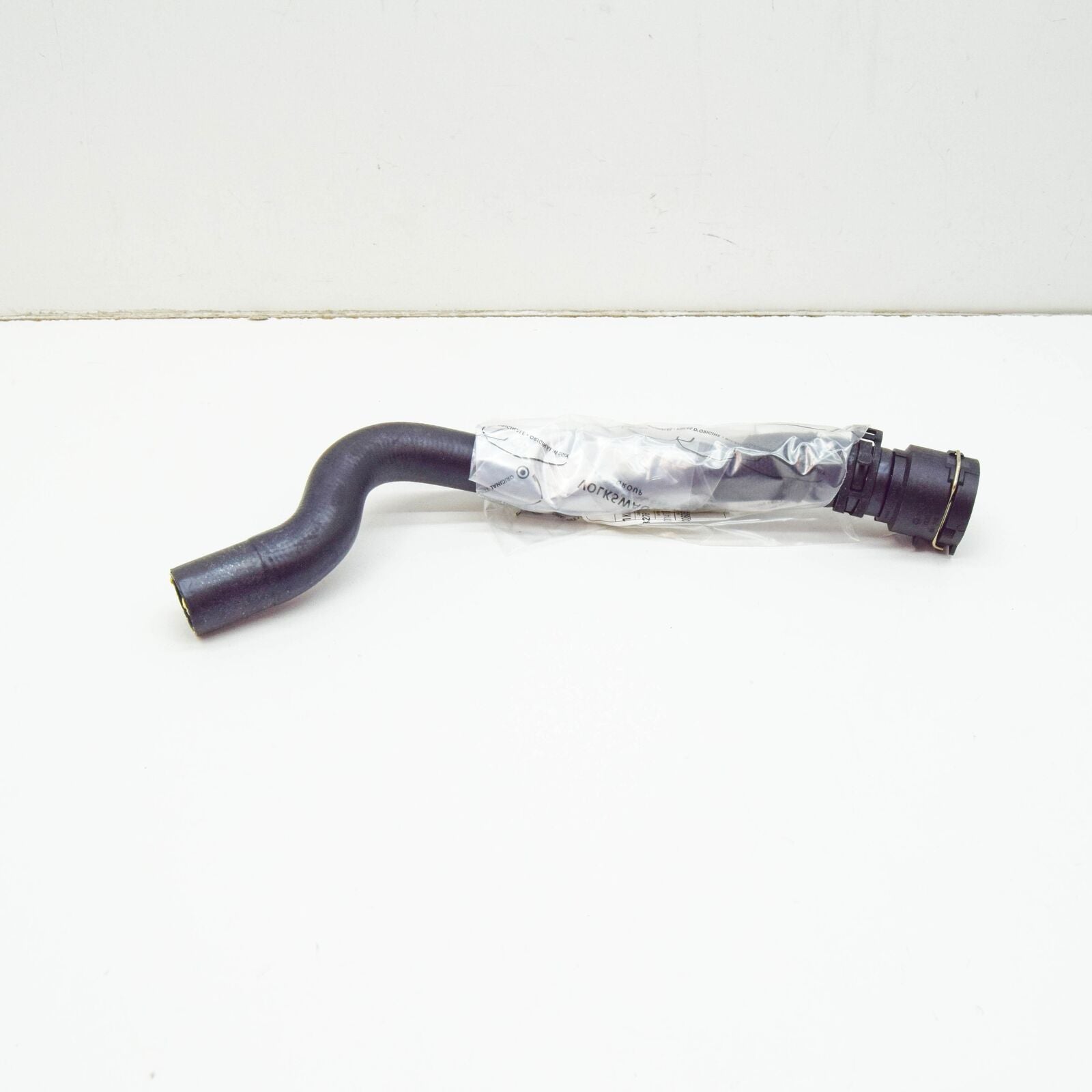 NEW AUDI A3 SPORTBACK 8P RADIATOR COOLANT HOSE 1K0122051FA ORIGINAL