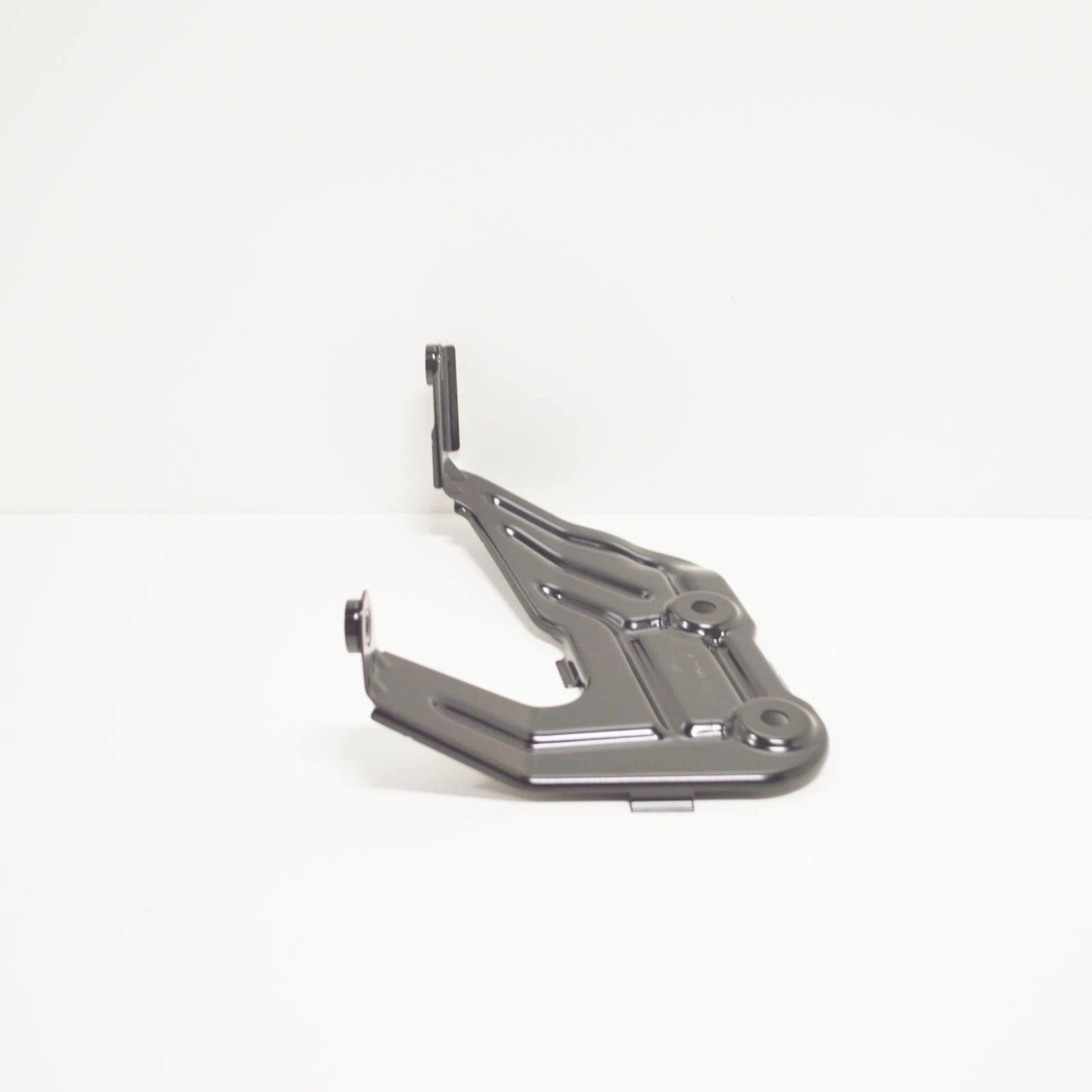 NEW BMW X3 G01 FRONT RIGHT SIDE PANEL BRACKET 41357475804 ORIGINAL