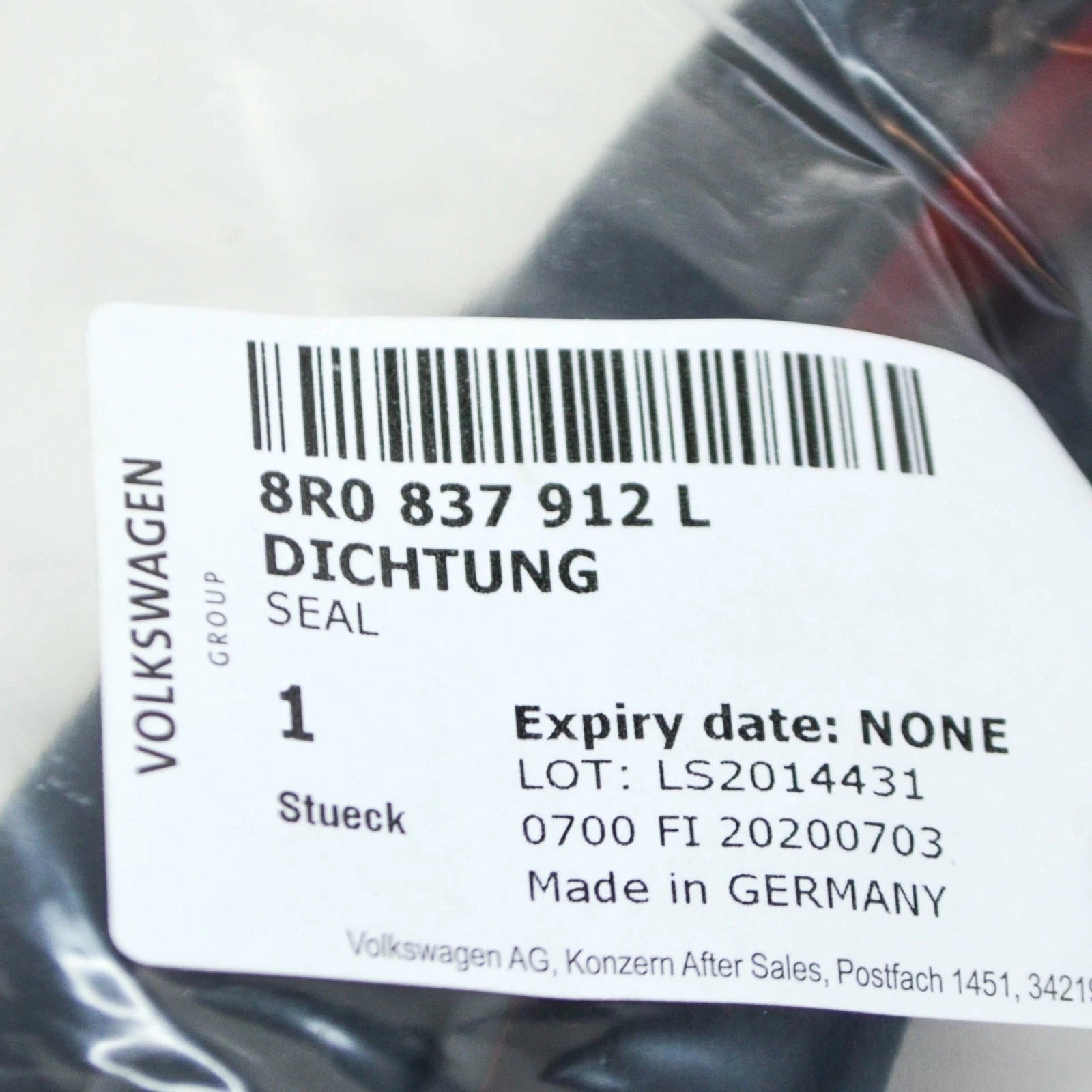 NEW AUDI Q5 8R FRONT RIGHT RUBBER WEATHER STRIP SEAL 8R0837912L 2015