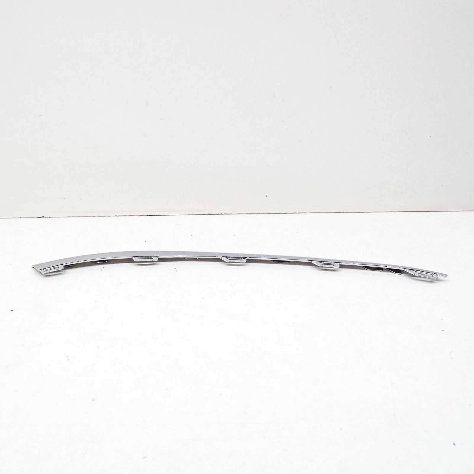 NEW VW GOLF MK7 FRONT BUMPER RIGHT VENT GRILLE TRIM 5G0853764A2ZZ