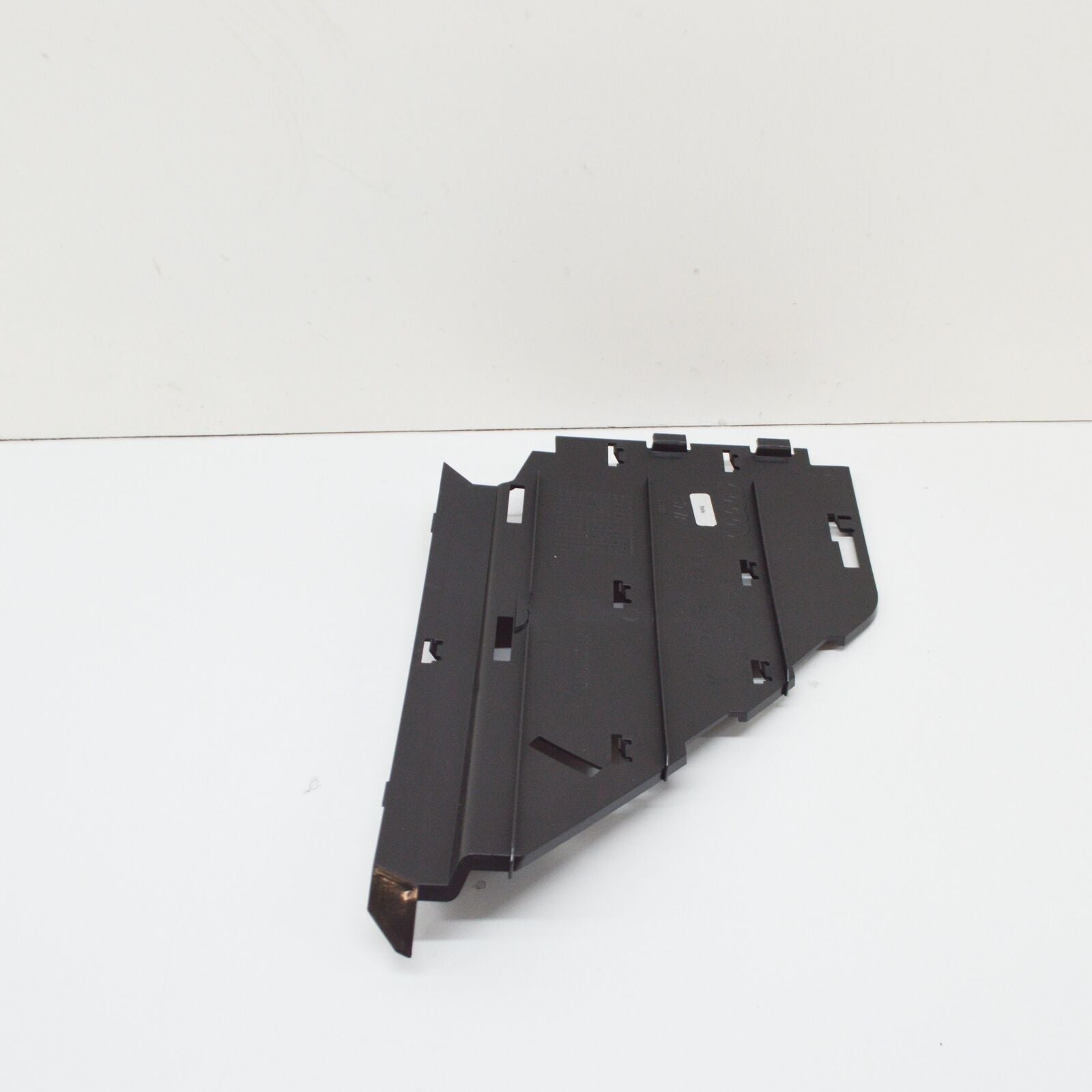 NEW AUDI Q2 FRONT BUMPER LEFT END CAP 81A807151B9B9 ORIGINAL