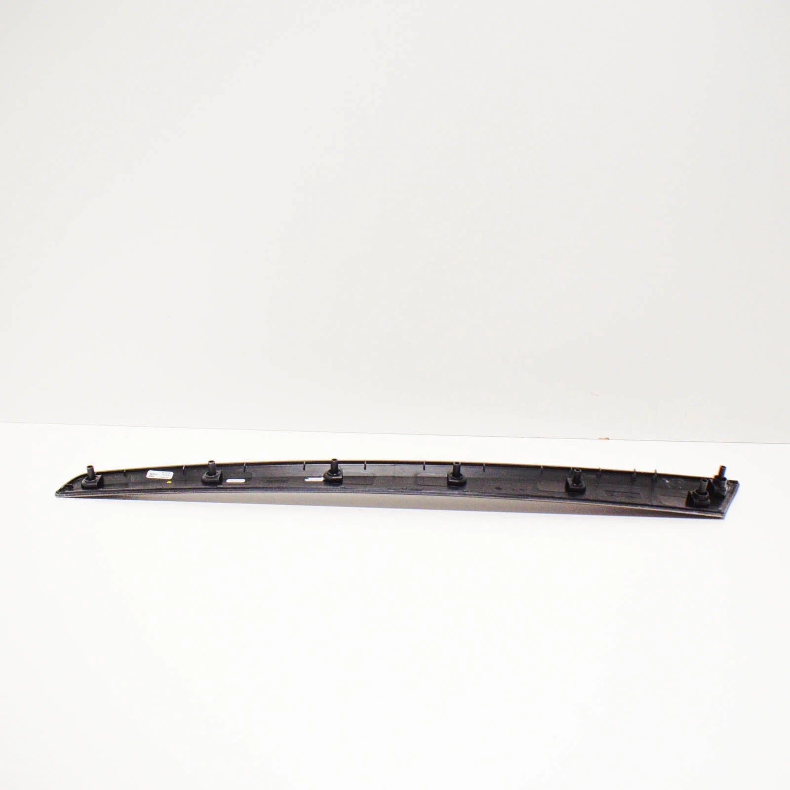 NEW MB E A207 FRONT LEFT GARNISH MOULDING UPPER TRIM A20772021222A02 ORIGINAL