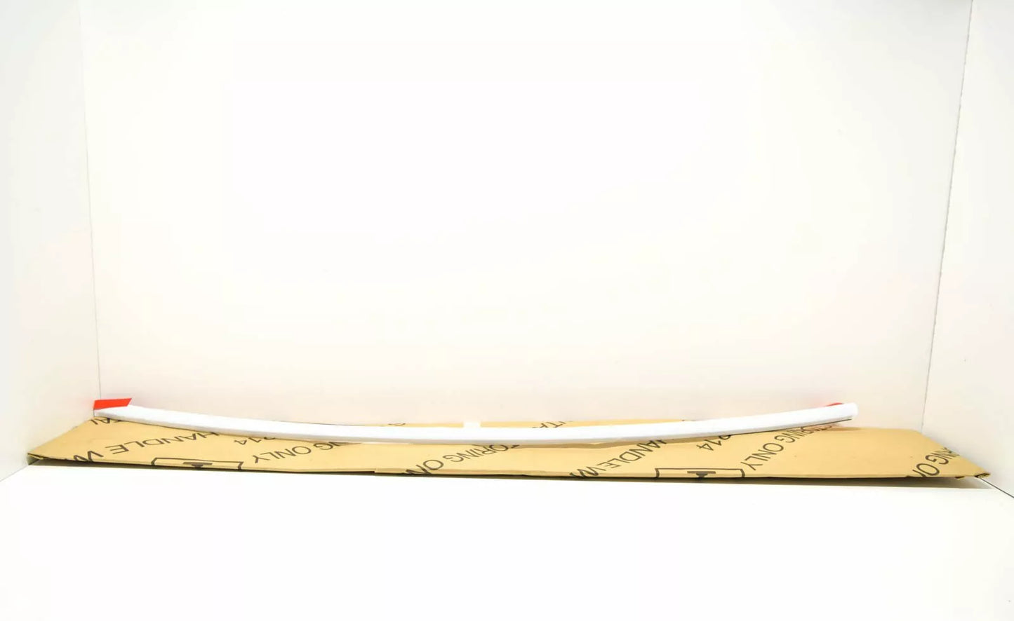 NEW AUDI A8 4N D5 REAR TAILGATE CENTER TRIM STRIP 4N0853927AT94 ORIGINAL