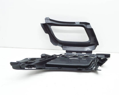 NEW VOLKSWAGEN TIGUAN AD REAR RIGHT EXHAUST TRIM BRACKET 5NN8070569B9