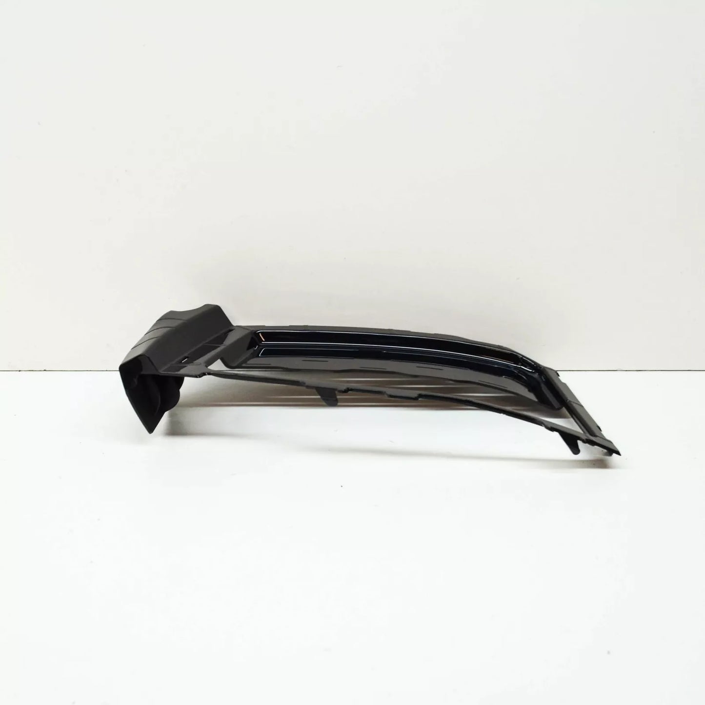 NEW BMW 7 G11 G12 M FRONT BUMPER LEFT OPEN GRILLE 51118077375 ORIGINAL