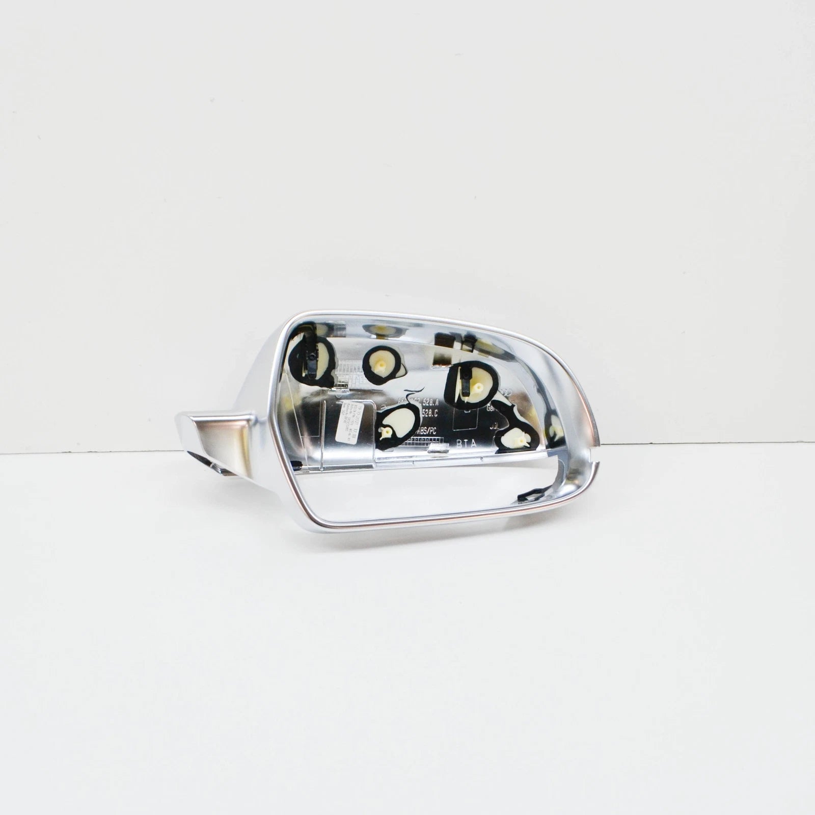 NEW AUDI A3 S3 FRONT RIGHT DOOR MIRROR CAP COVER 8F0857528A 3Q7 ORIGINAL