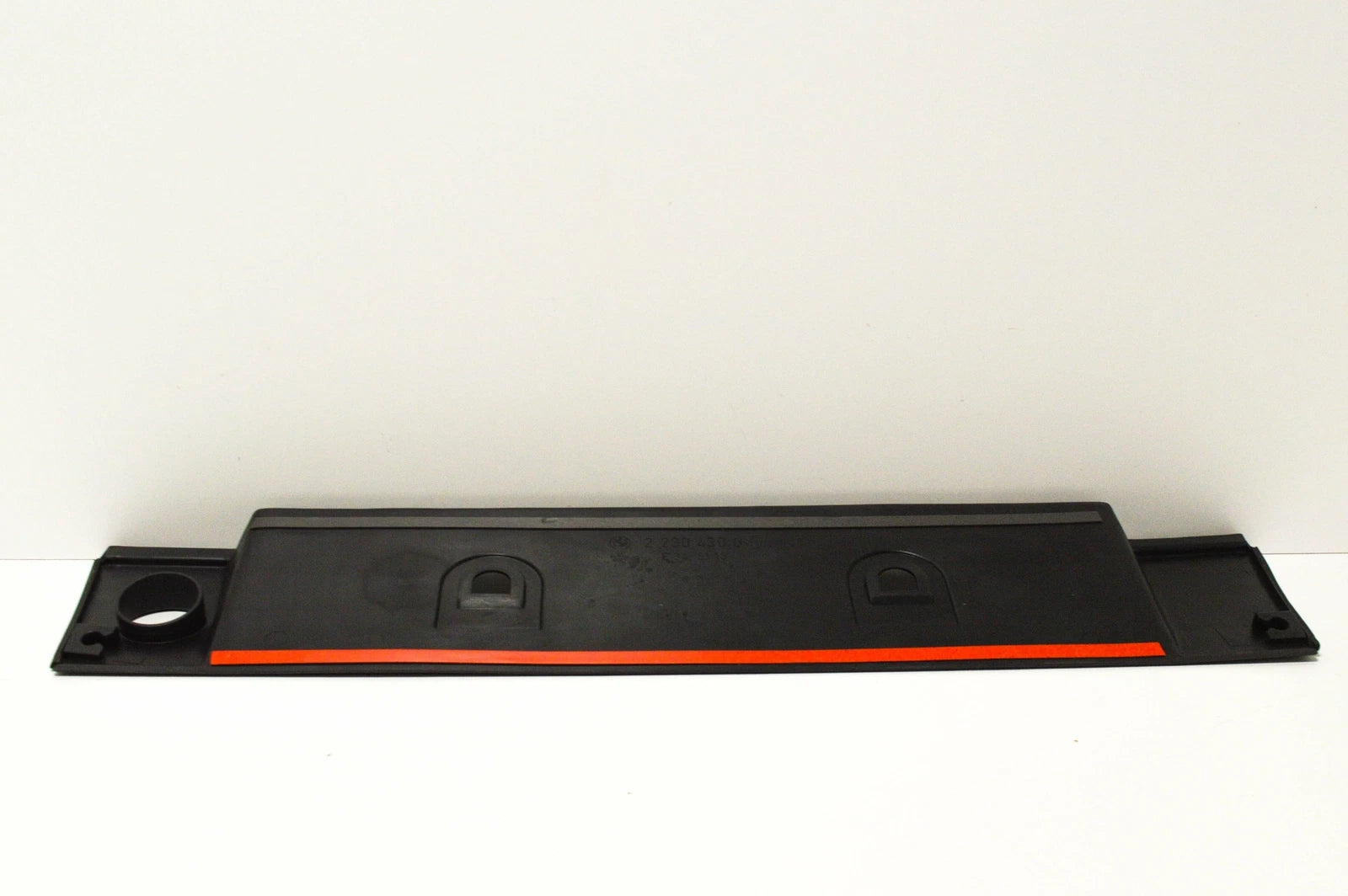 NEW BMW 5 E34 TRUNK LID COVER 51132230430 2230430