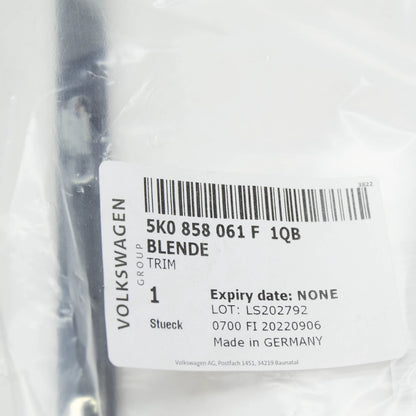 NEW VW GOLF MK6 DASHBOARD CENTER RADIO APERTURE TRIM 5K0858061F1QB ORIGINAL