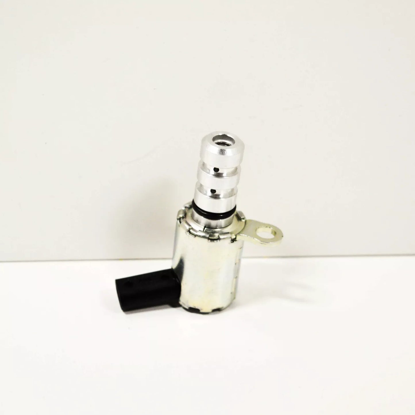 NEW AUDI A4 B8 OIL PRESSURE CONTROL VALVE 06K115243L