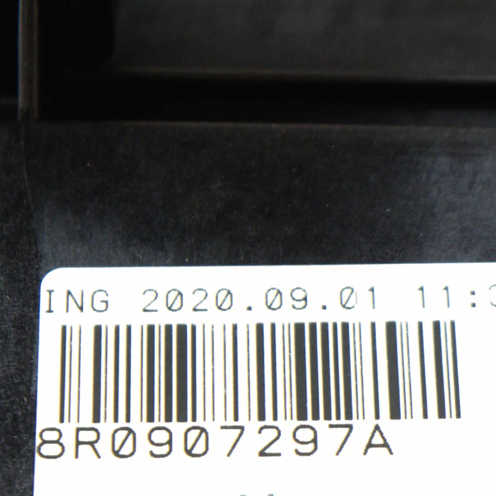 NEW AUDI Q5 8R TRAILER DETECTION CONTROL UNIT RETAINER 8R0907297A