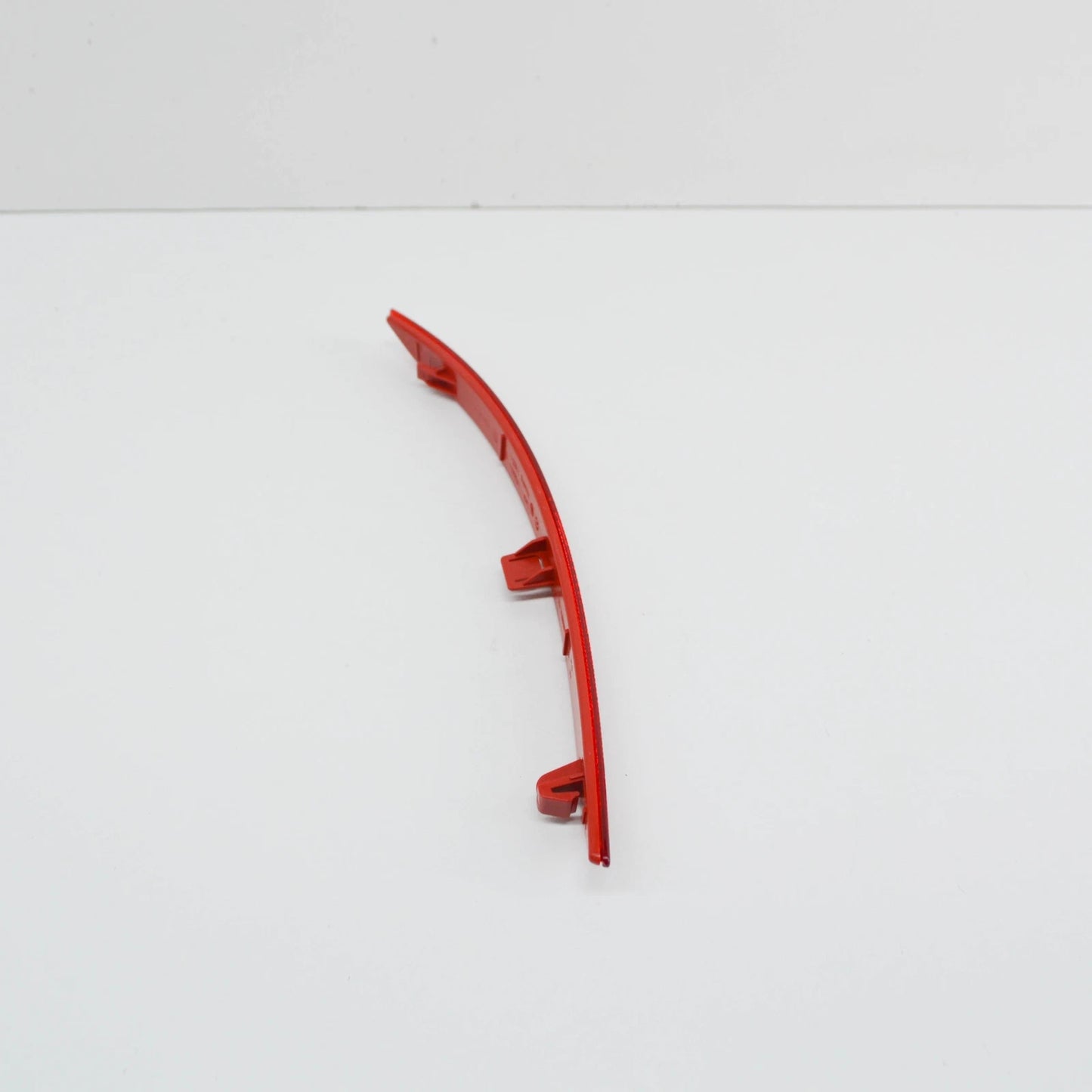 NEW BMW F01 REAR BUMPER LEFT SIDE REFLECTOR 63147311179 ORIGINAL