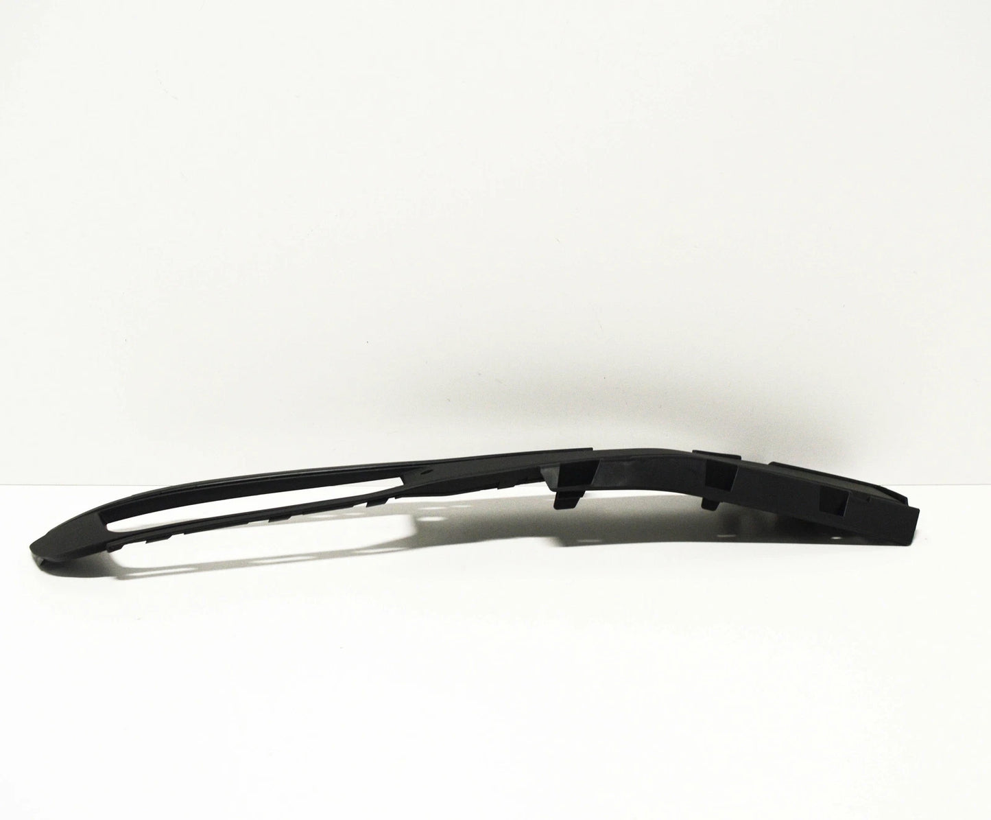 NEW VW TRANSPORTER T6 FRONT BUMPER RIGHT FOG LIGHT GRILLE 7E0807490D9B9