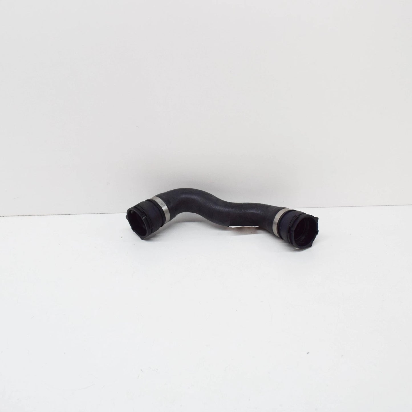 NEW BMW 3 E46 COOLING SYSTEM WATER HOSE 11532247851 ORIGINAL