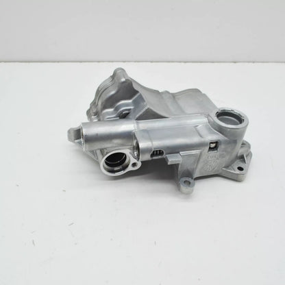 NEW VOLKSWAGEN TIGUAN MK1 ENGINE OIL PUMP 06J115105AG ORIGINAL
