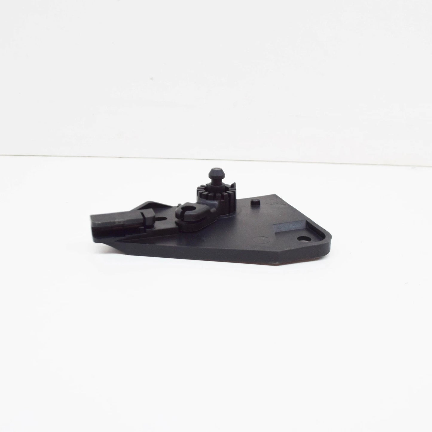 NEW AUDI A1 8X BONNET RELEASE HANDLE BRACKET RHD 7L0823633G 2013 ORIGINAL