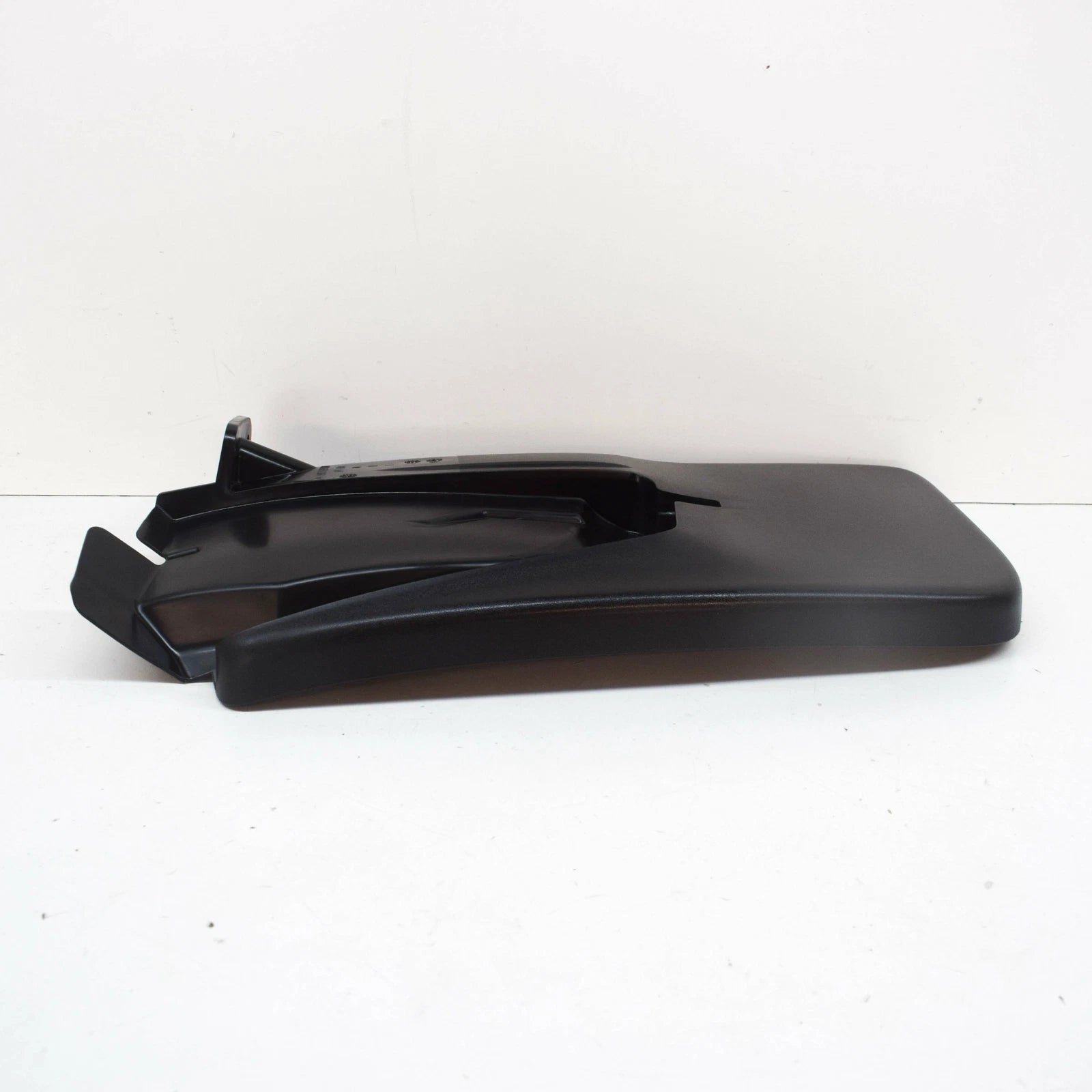 NEW MERCEDES-BENZ SPRINTER W907 REAR LEFT MUDGUARD FLAP A90788912009051