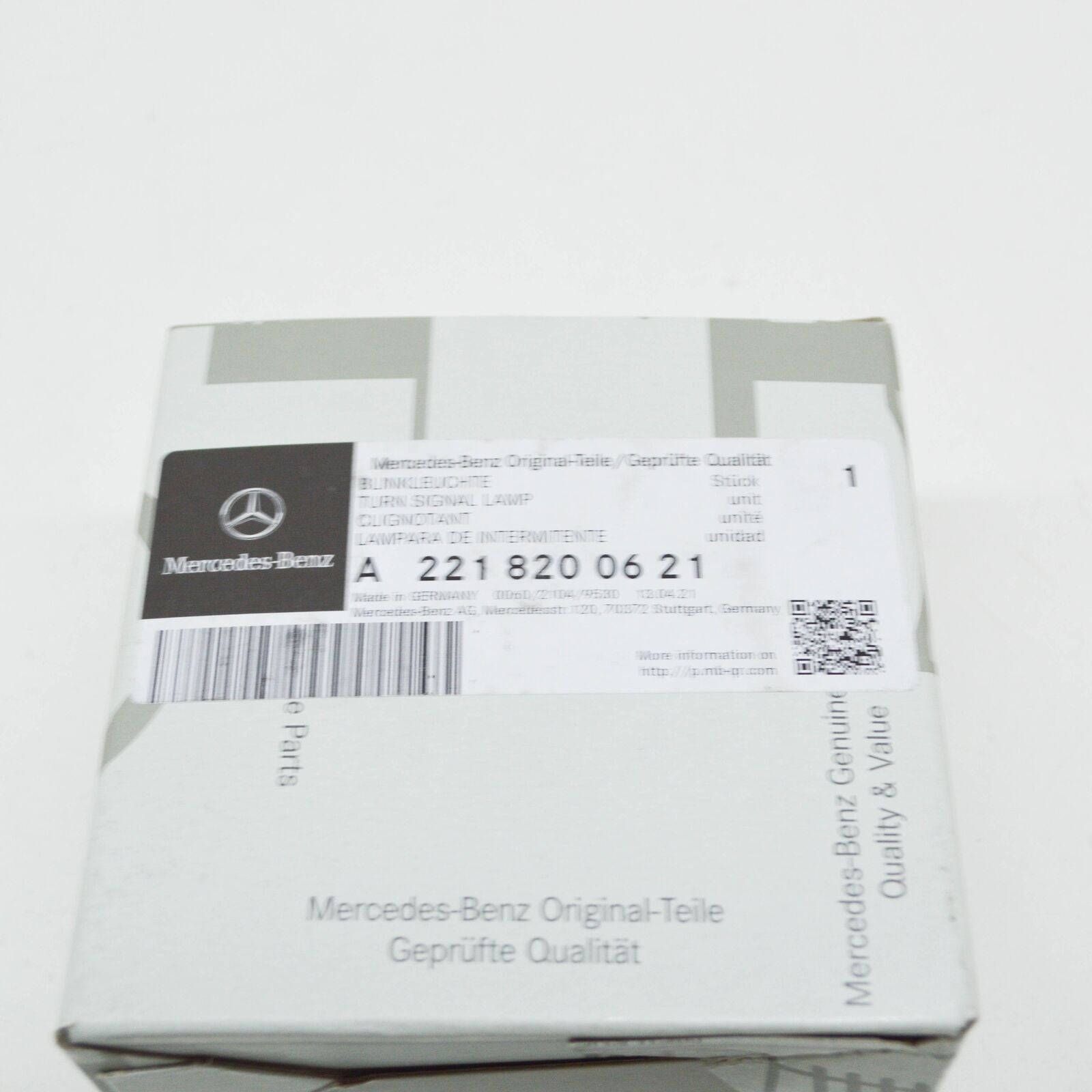 NEW MERCEDES-BENZ S W221 FRONT RIGHT SIDE MARKER INDICATOR A2218200621 ORIGINAL