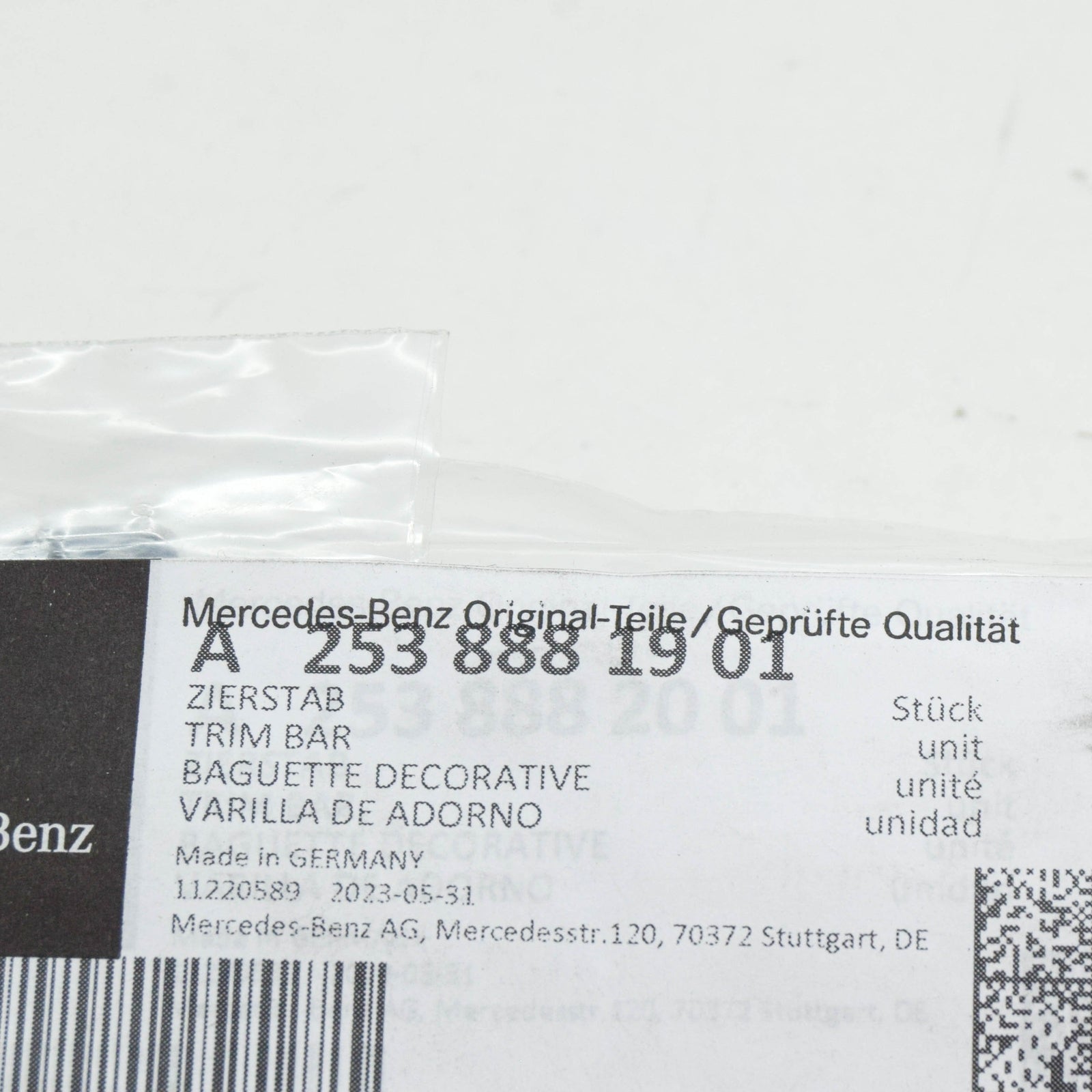 NEW MERCEDES-BENZ GLC X253 RADIATOR GRILLE LEFT TRIM BAR A2538881901 ORIGINAL