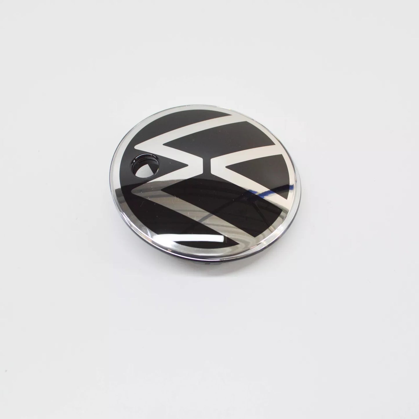 NEW VW ARTEON FRONT RADIATOR GRILLE EMBLEM BADGE 3G7853600CDPJ ORIGINAL