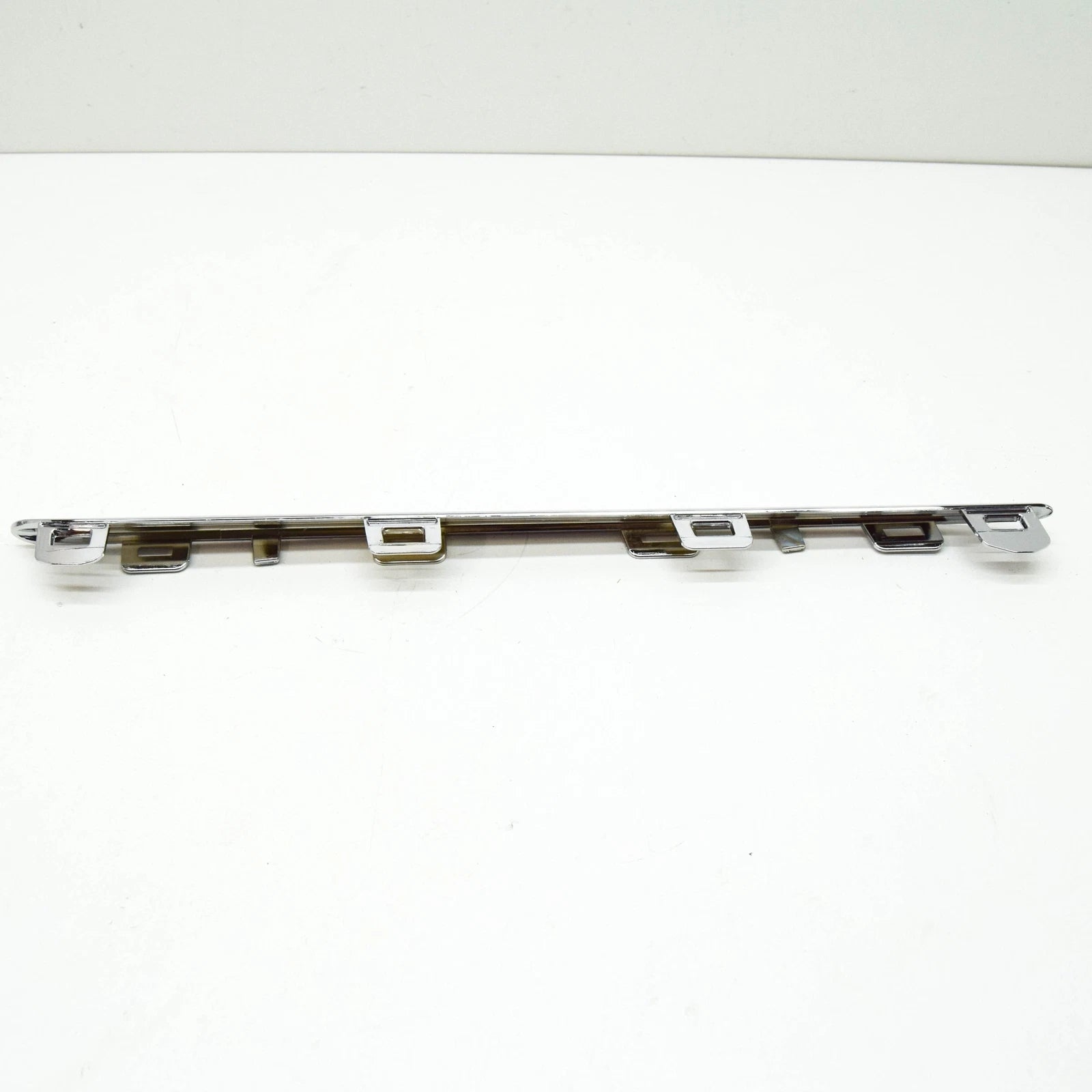 NEW MERCEDES-BENZ E W213 RADIATOR GRILLE RIGHT TRIM MOLDING A2388881000 ORIGINAL