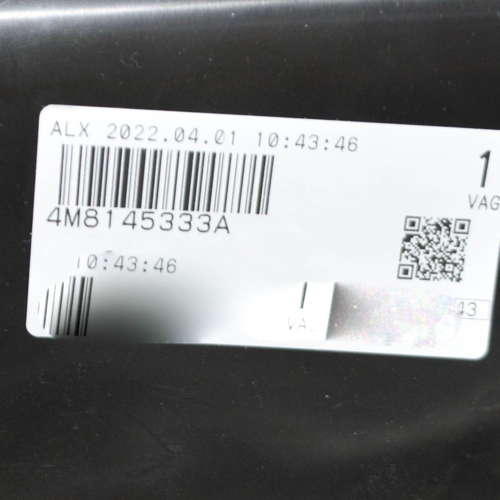 NEW AUDI Q8 INTERCOOLER LEFT AIR GUIDE DUCT 4M8145333A ORIGINAL