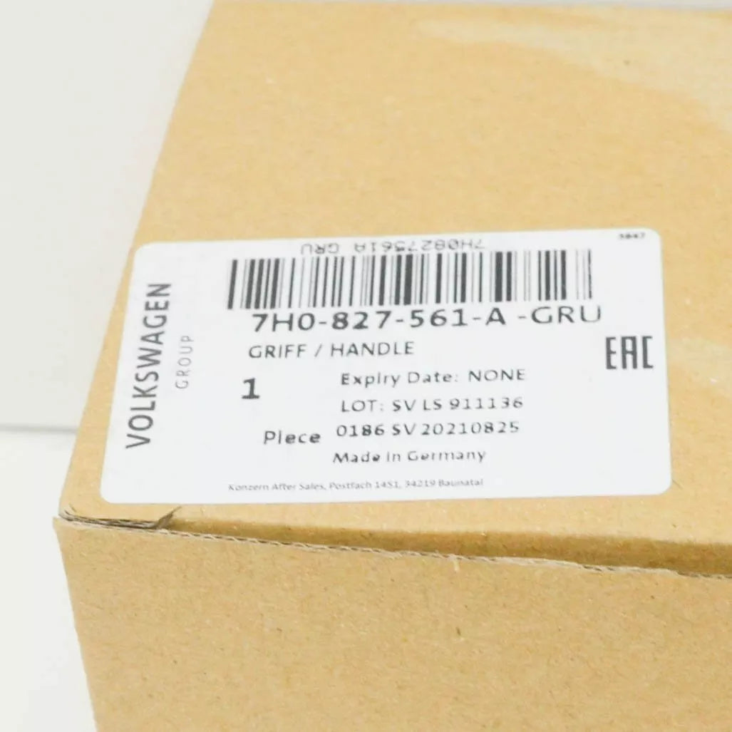 NEW VOLKSWAGEN TRANSPORTER T5 REAR LID PRIMED HANDLE 7H0827561AGRU
