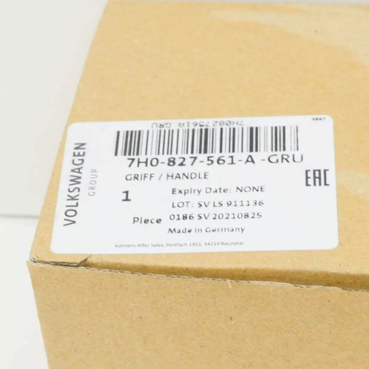 NEW VOLKSWAGEN TRANSPORTER T5 REAR LID PRIMED HANDLE 7H0827561AGRU