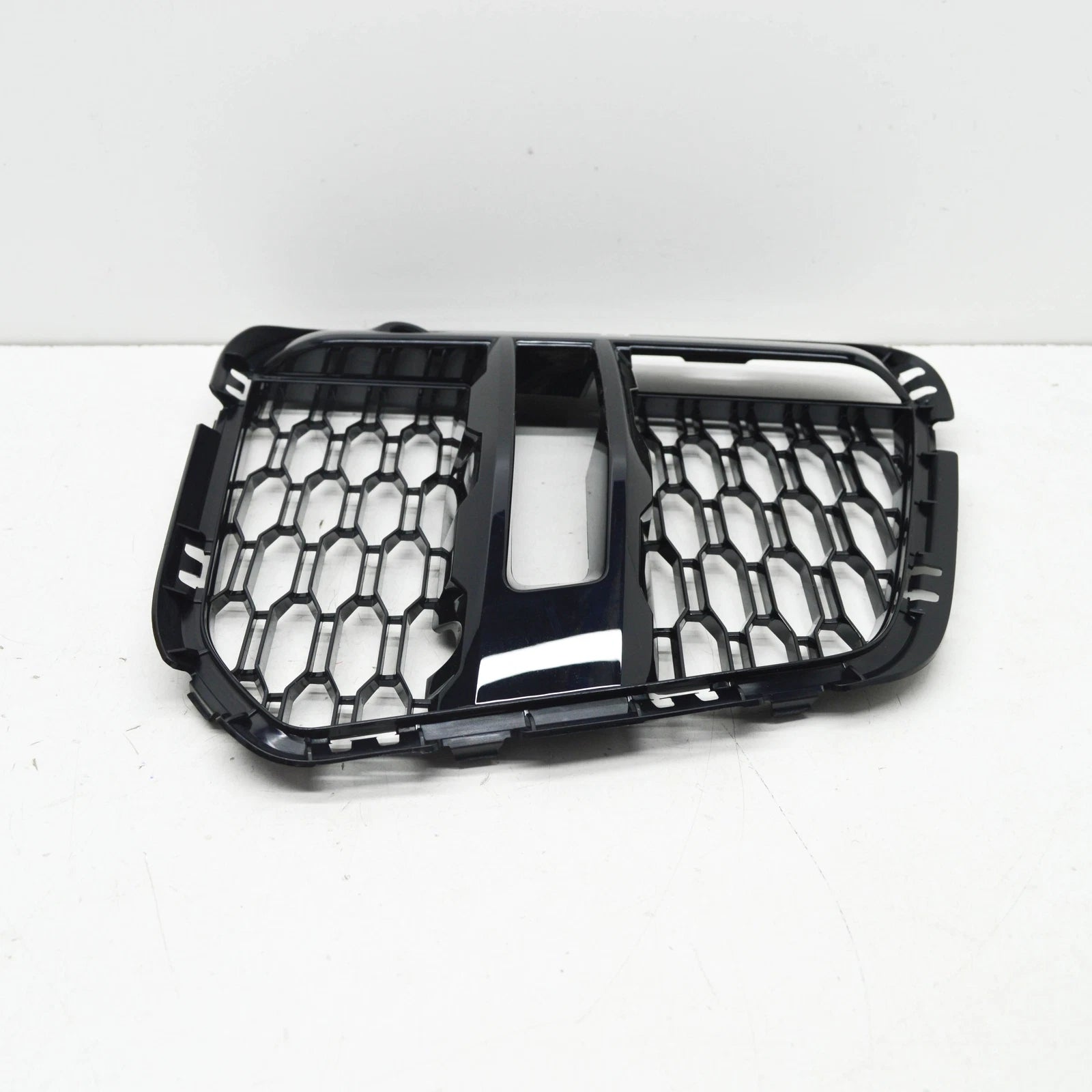 NEW BMW X1 F48 M FRONT RIGHT LATERAL GRID GRILLE 51115A2D4E6 ORIGINAL