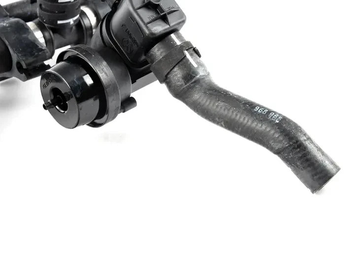 NEW VOLKSWAGEN TOUAREG 7P ENGINE COOLANT HOSE 7P6121156E ORIGINAL