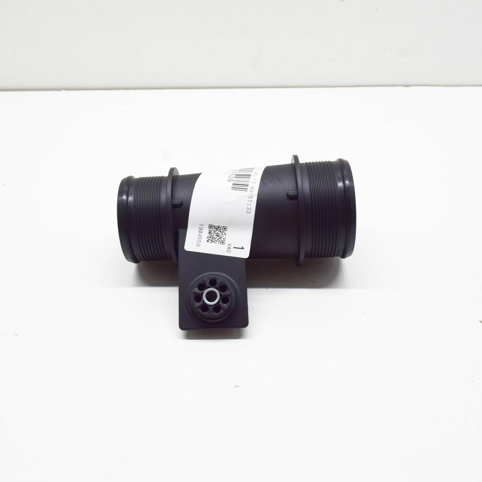 NEW AUDI Q7 4M ENGINE PRESSURE PIPE 4M0145762B ORIGINAL