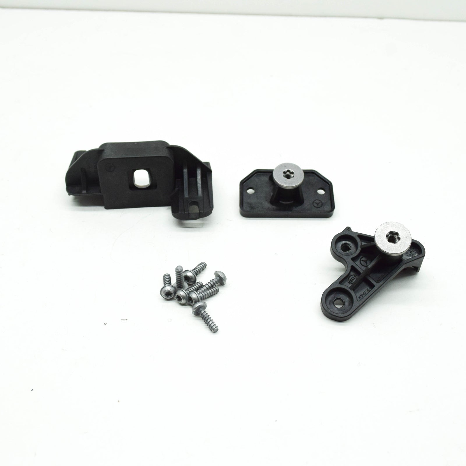 NEW MERCEDES-BENZ GLB X247 LEFT HEADLIGHT BRACKET MOUNT A2478200303 ORIGINAL