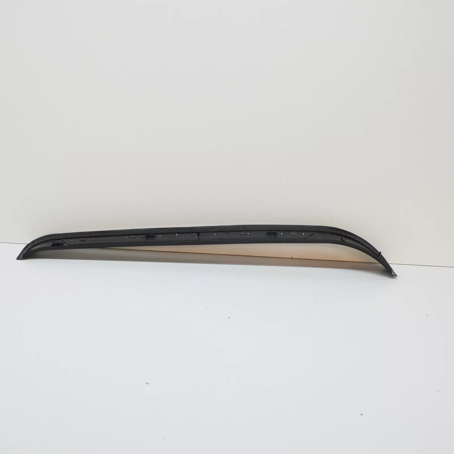 NEW BMW 5 E39 FRONT LEFT DOOR STILL COVER 51478159933 2000 ORIGINAL