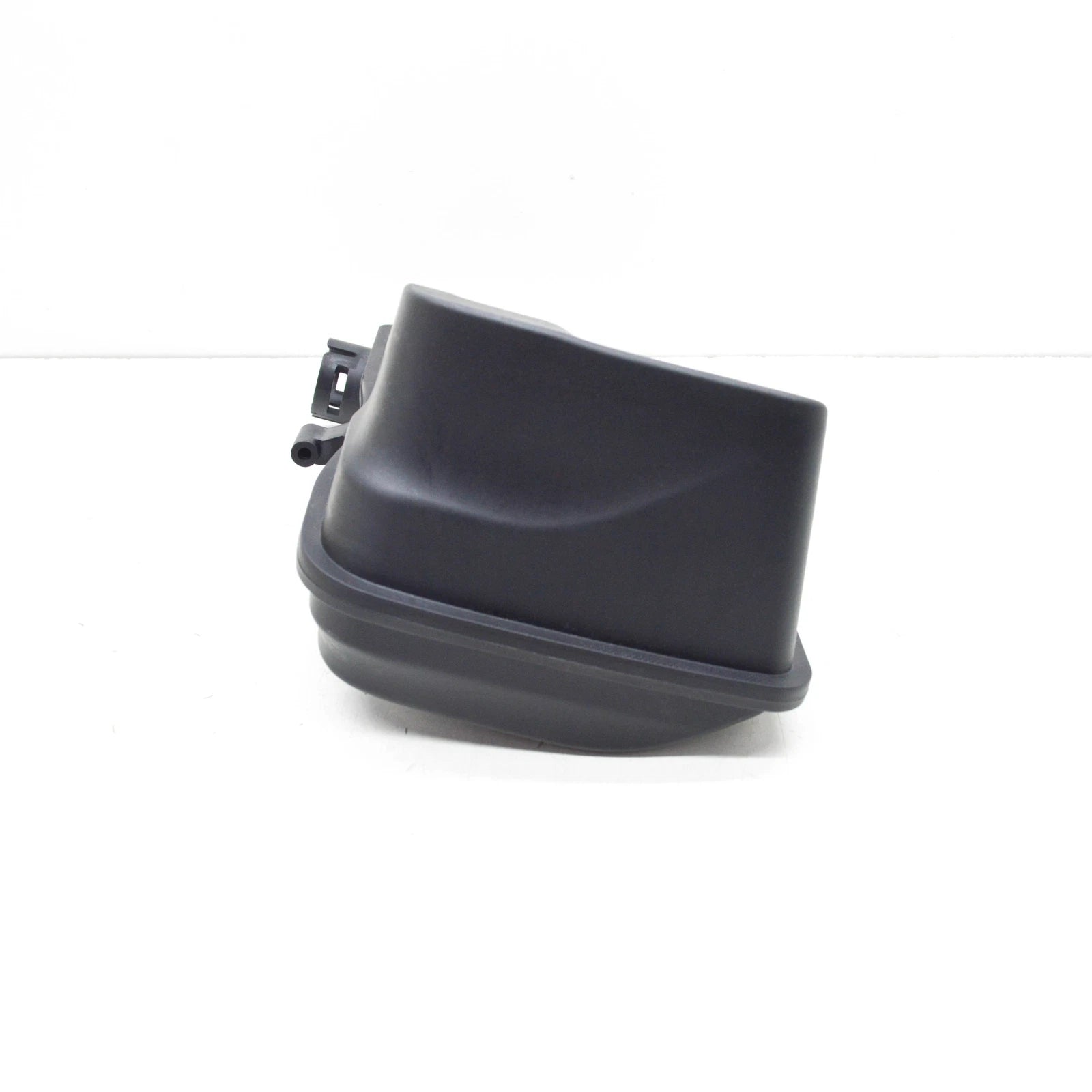 NEW BMW X3 G01 RESONATOR AIR DUCT 13718583592 ORIGINAL