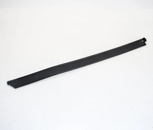 NEW BMW I3 REAR LEFT DOOR OUTER WEATHERSTRIP 51357277047 ORIGINAL