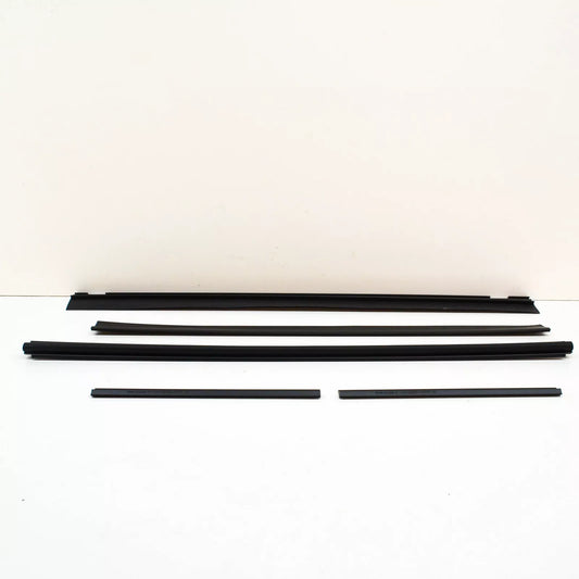 NEW BMW 2 F45 RADIATOR UPPER SEAL BRACKET 17118600126 8600126 2015 ORIGINAL