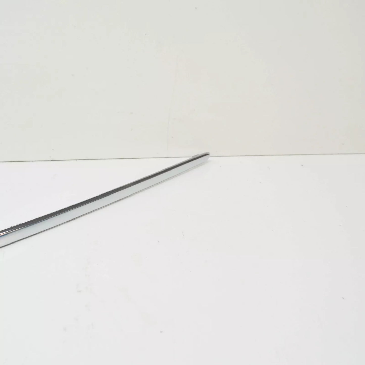 NEW MERCEDES-BENZ CL C215 FRONT BUMPER LEFT MOLDING STRIP A2158850974 ORIGINAL