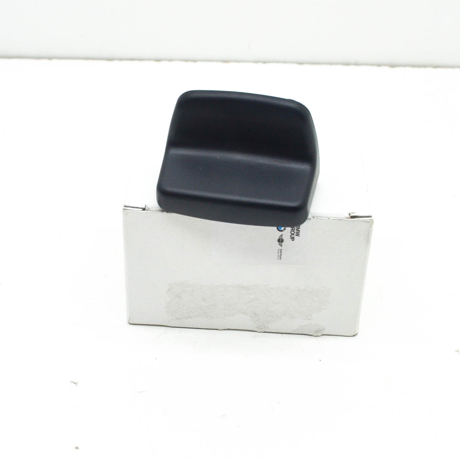 new bmw 2 f44 rear right trunk lid panel removable panel cap 7408869 original
