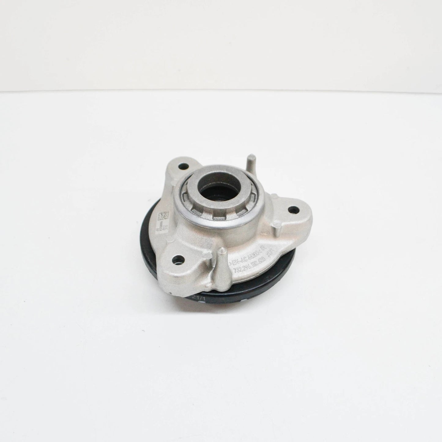 NEW BMW X3 G01 FRONT UPPER STRUT MOUNT 6888324 31306888324 ORIGINAL