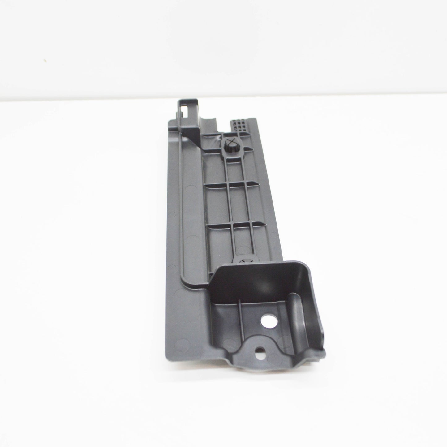 NEW VOLKSWAGEN ID.3 E11 LEFT SIDE UNDER BODY TRIM 1EA825205 ORIGINAL