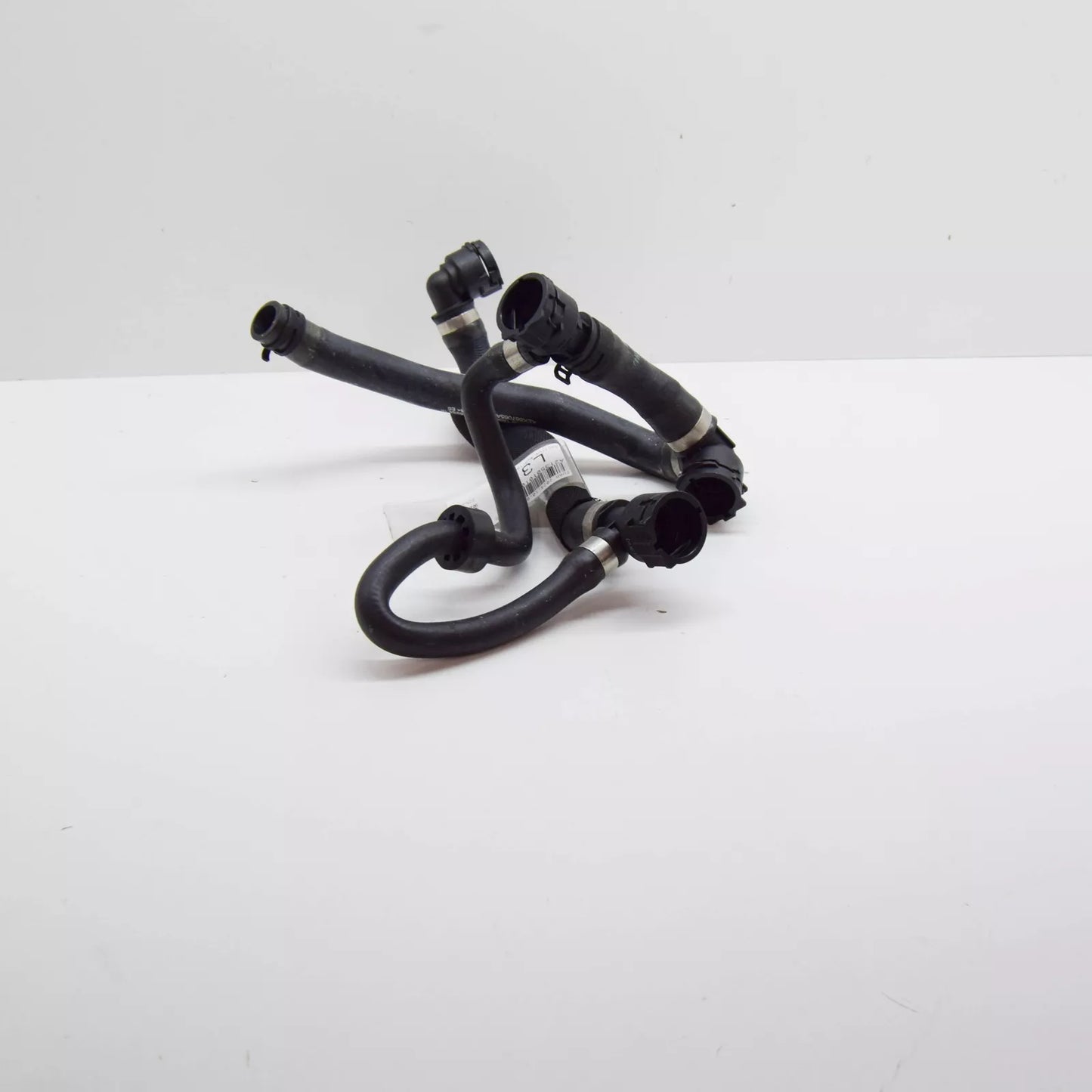 NEW MERCEDES-BENZ E W213 RIGHT SIDE COOLING RADIATOR HOSE A2135010102 ORIGINAL