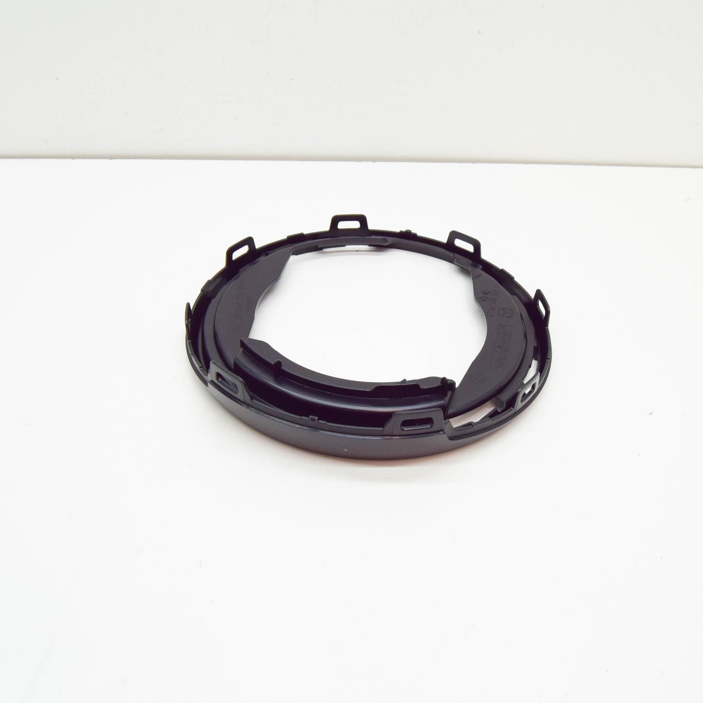 NEW MERCEDES-BENZ GLC X253 FRONT RADIATOR GRILLE EMBLEM RING A2538887900