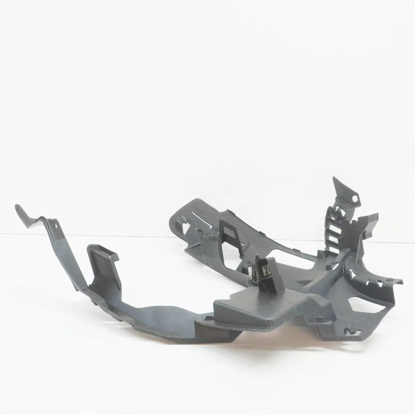 NEW MB S W222 FRONT LEFT INNER BUMPER BASIC CARRIER A2228856600 ORIGINAL