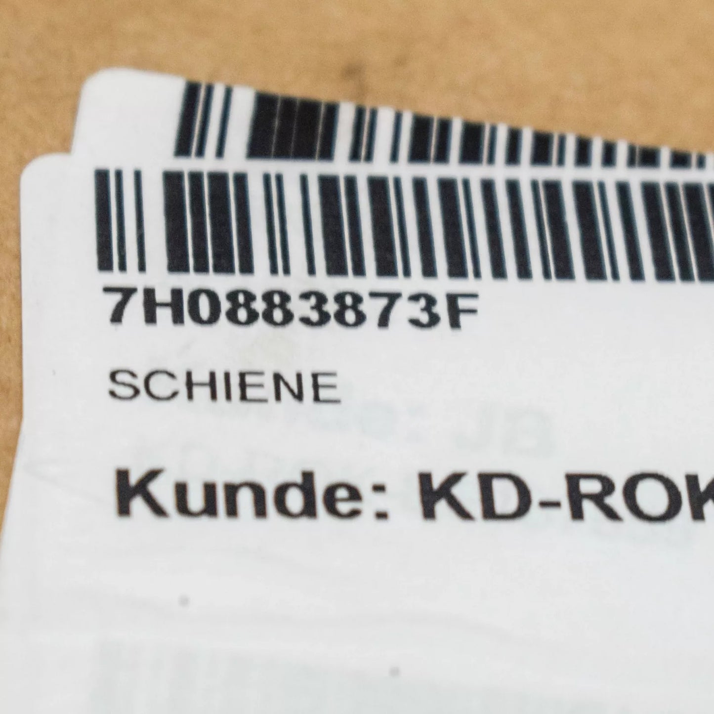 NEW VOLKSWAGEN TRANSPORTER T5 SEAT BENCH RETAINING PLATE 7H0883873F ORIGINAL