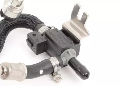 NEW BMW 7 E65 FUEL PIPE 13537556233 7556233 ORIGINAL