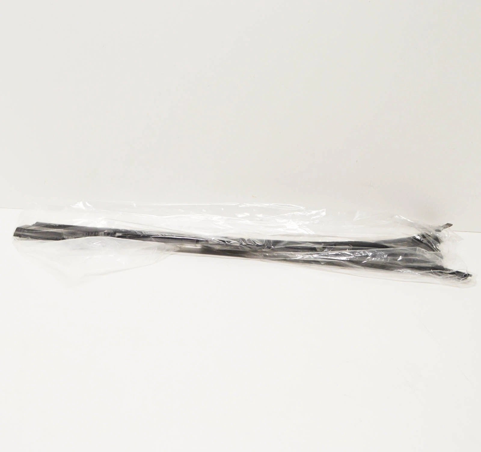 NEW BMW 3 E36 1.8I COVERING RIGHT 51718122266 ORIGINAL