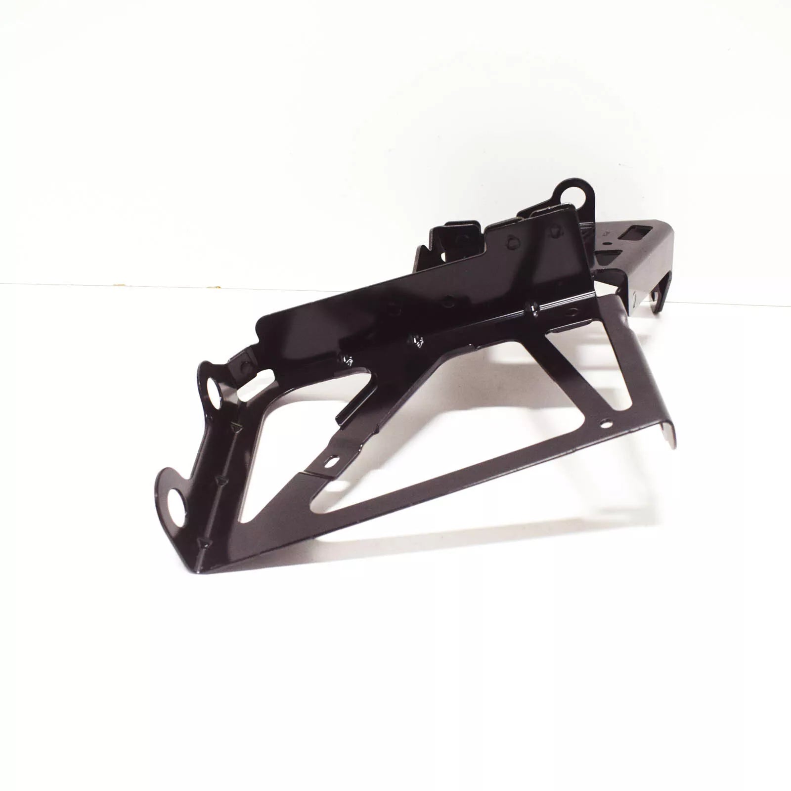 NEW AUDI A4 B9 RADIATOR MOUNT BRACKET 8W0121261A