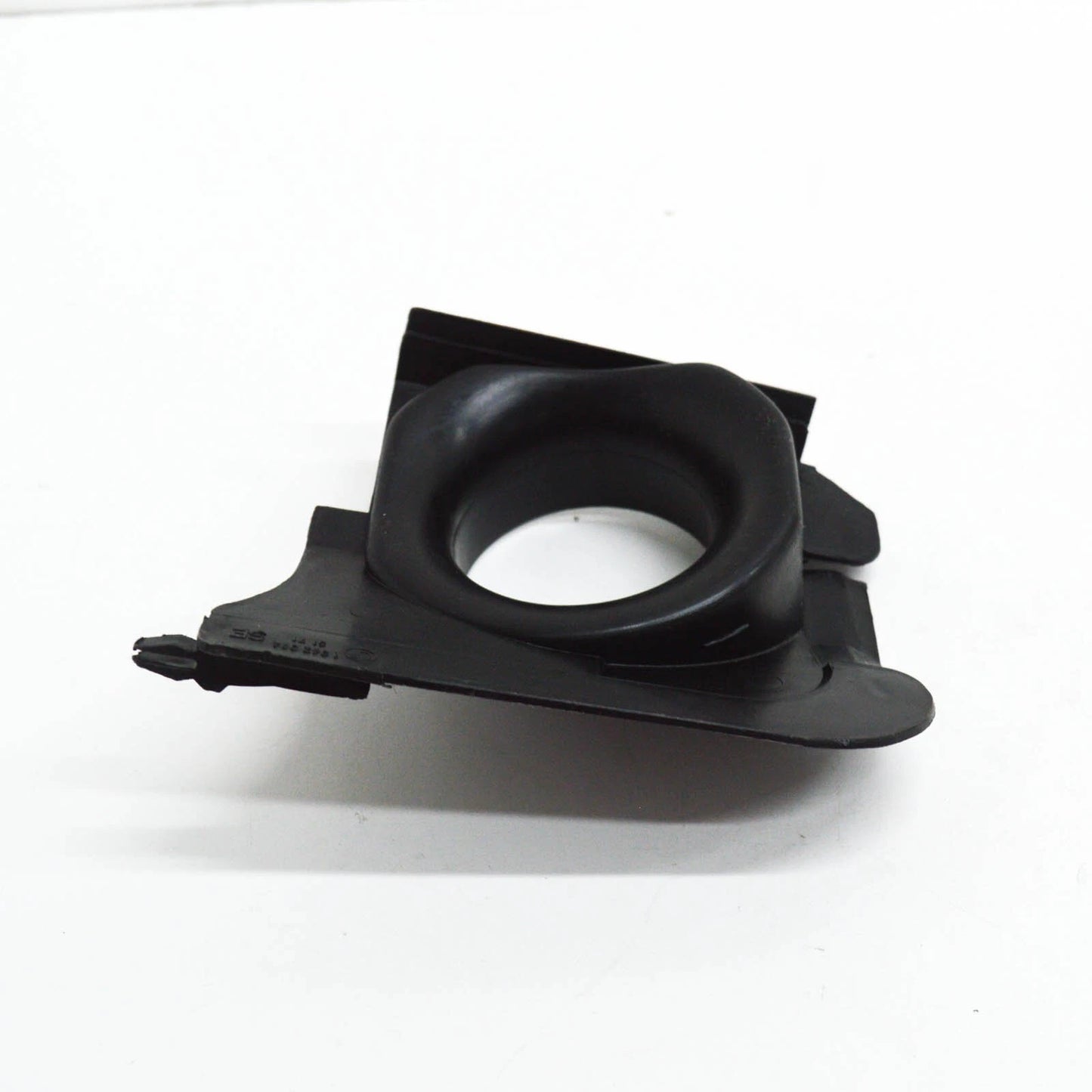 NEW BMW 3 E30 CABRIO COUPE SEDAN COOLING SYSTEM CONNECTOR 51711942084 ORIGINAL