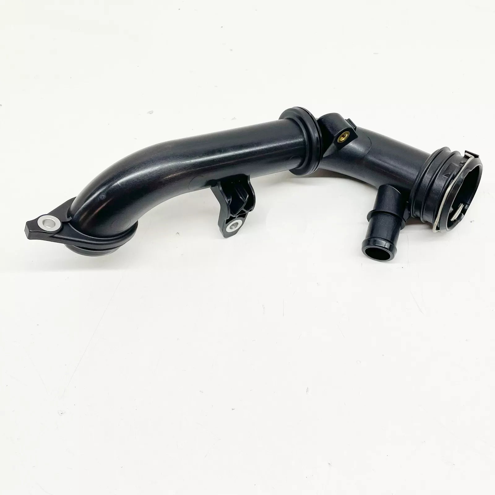 NEW MERCEDES-BENZ E W212 WATER PUMP PIPE A6512001651