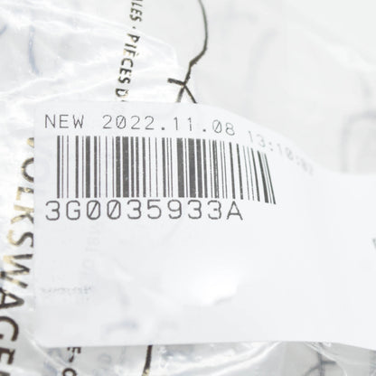 NEW VOLKSWAGEN PASSAT B8 3G AERIAL RETAINER 3G0035933A ORIGINAL