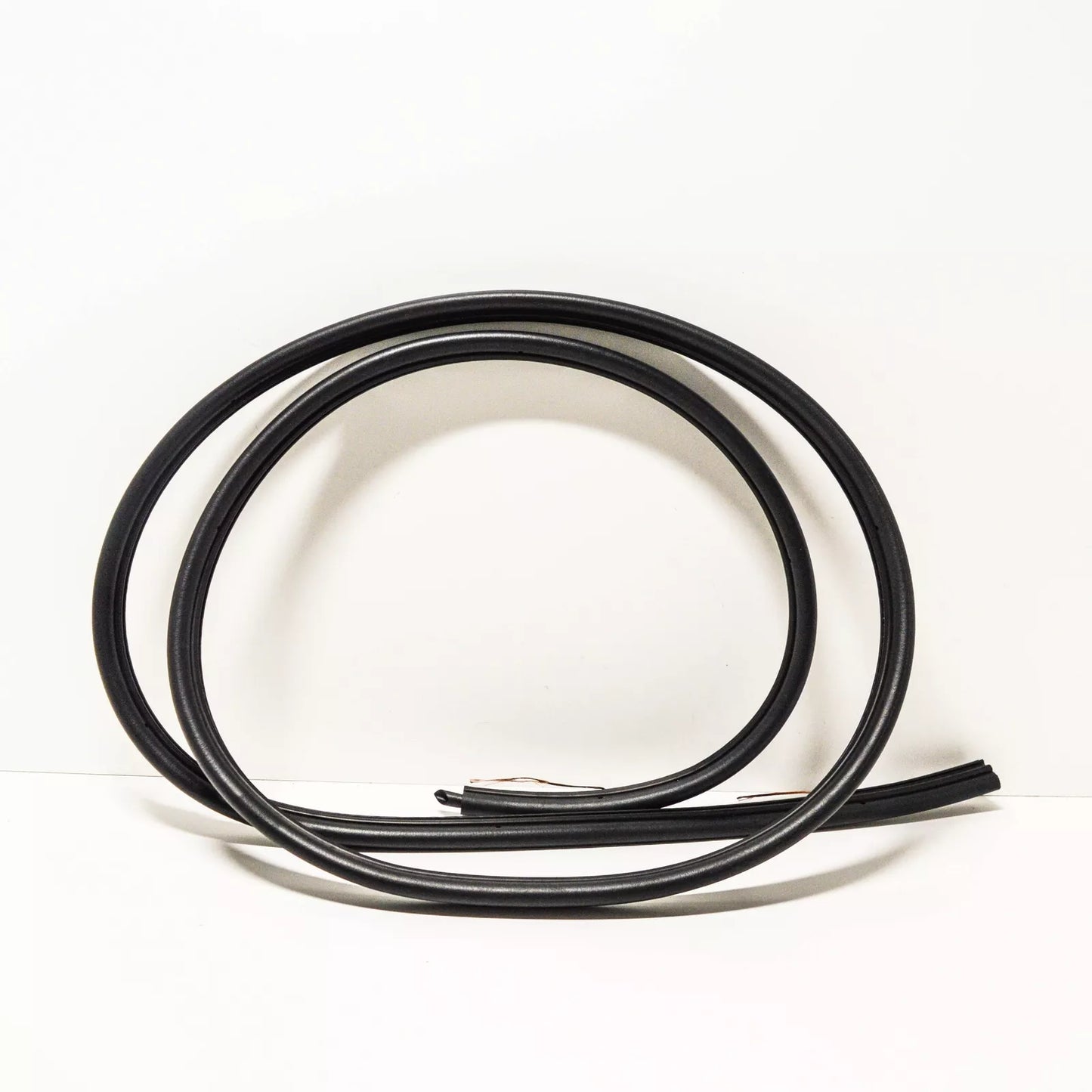 NEW BMW 3 E90 FRONT DOOR RUBBER SEAL 51727247258 ORIGINAL